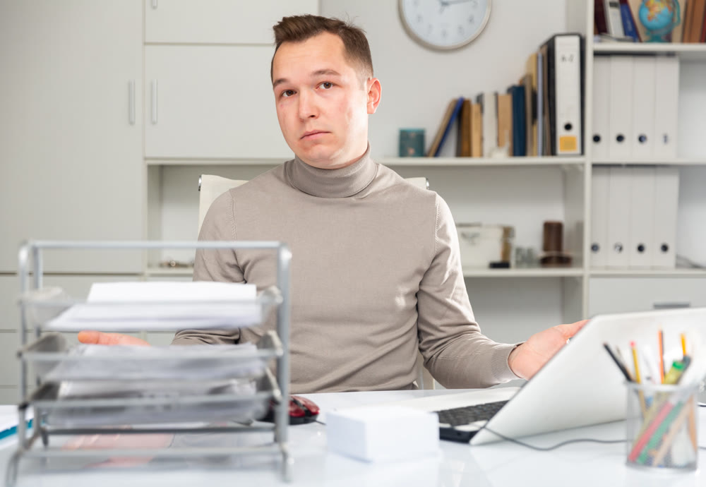 Portrait of frustrated man office worker