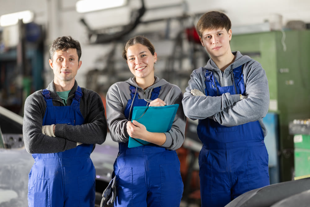 Repair auto mechanic workshop staff.