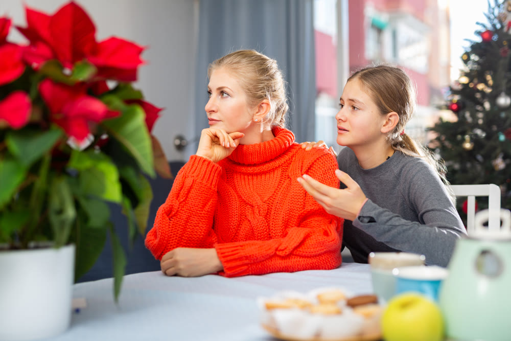 Upset mother turned away after quarrel with teenage daughter during Christmas celebration