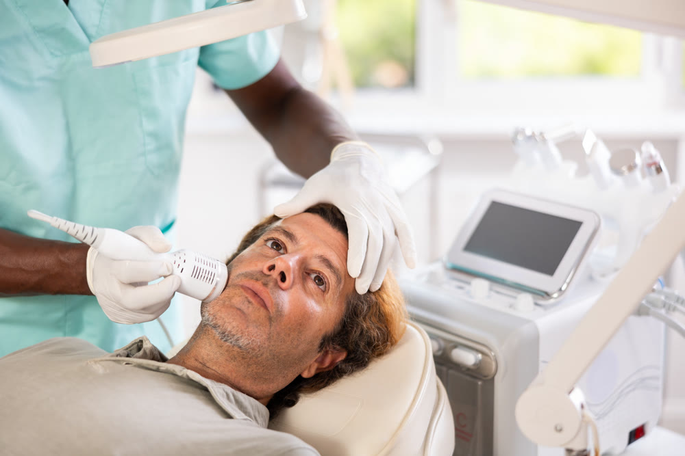 surgeon employs cold hammer