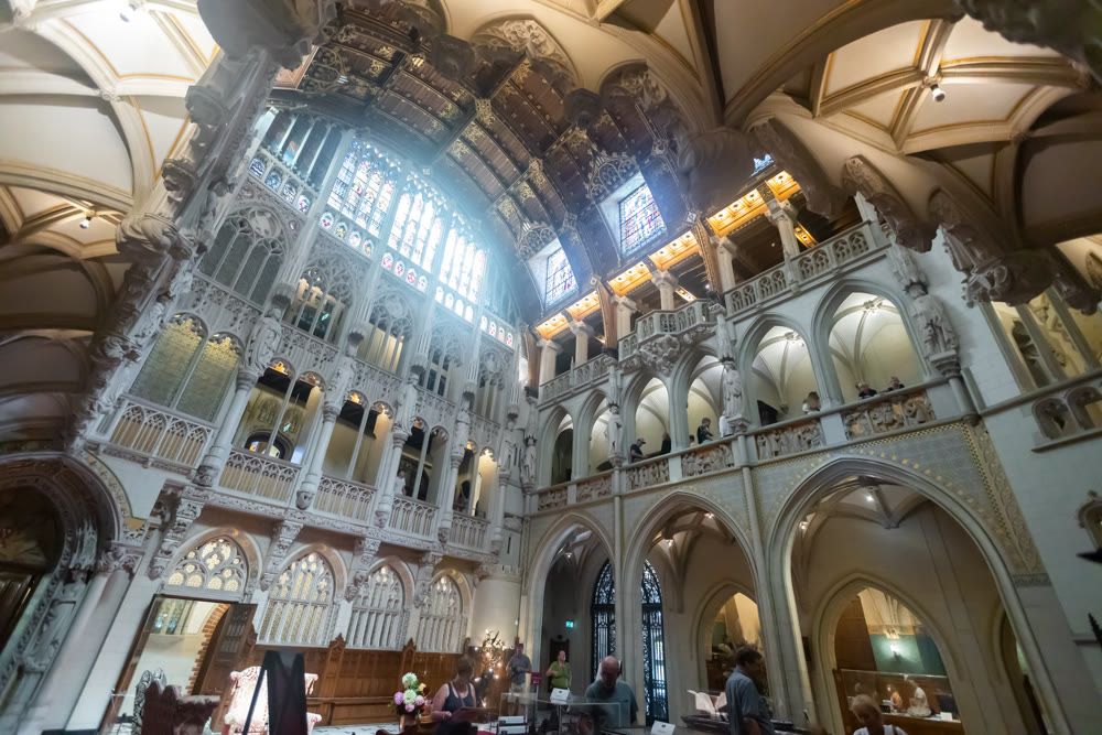 Interior view of decorated hall of Castle de Haar