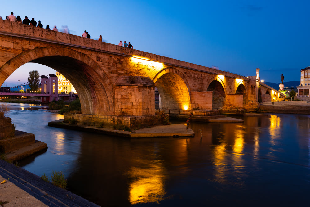 View of the evening city and the bridge